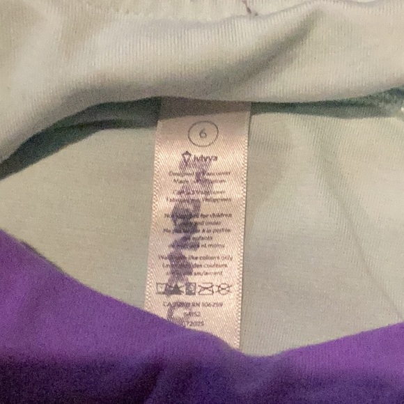 Ivivva athletic shorts - Picture 2 of 4